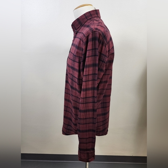 Abercrombie & Fitch Men's Red Plaid Button Front Shirt Standard Fit, sz LG - Picture 10 of 16